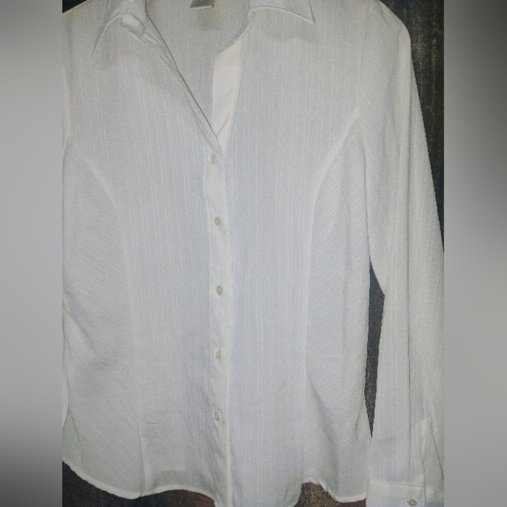 East 5th Pleated Button Front Long Sleeve White Dress Shirt Size Small - Picture 5 of 6